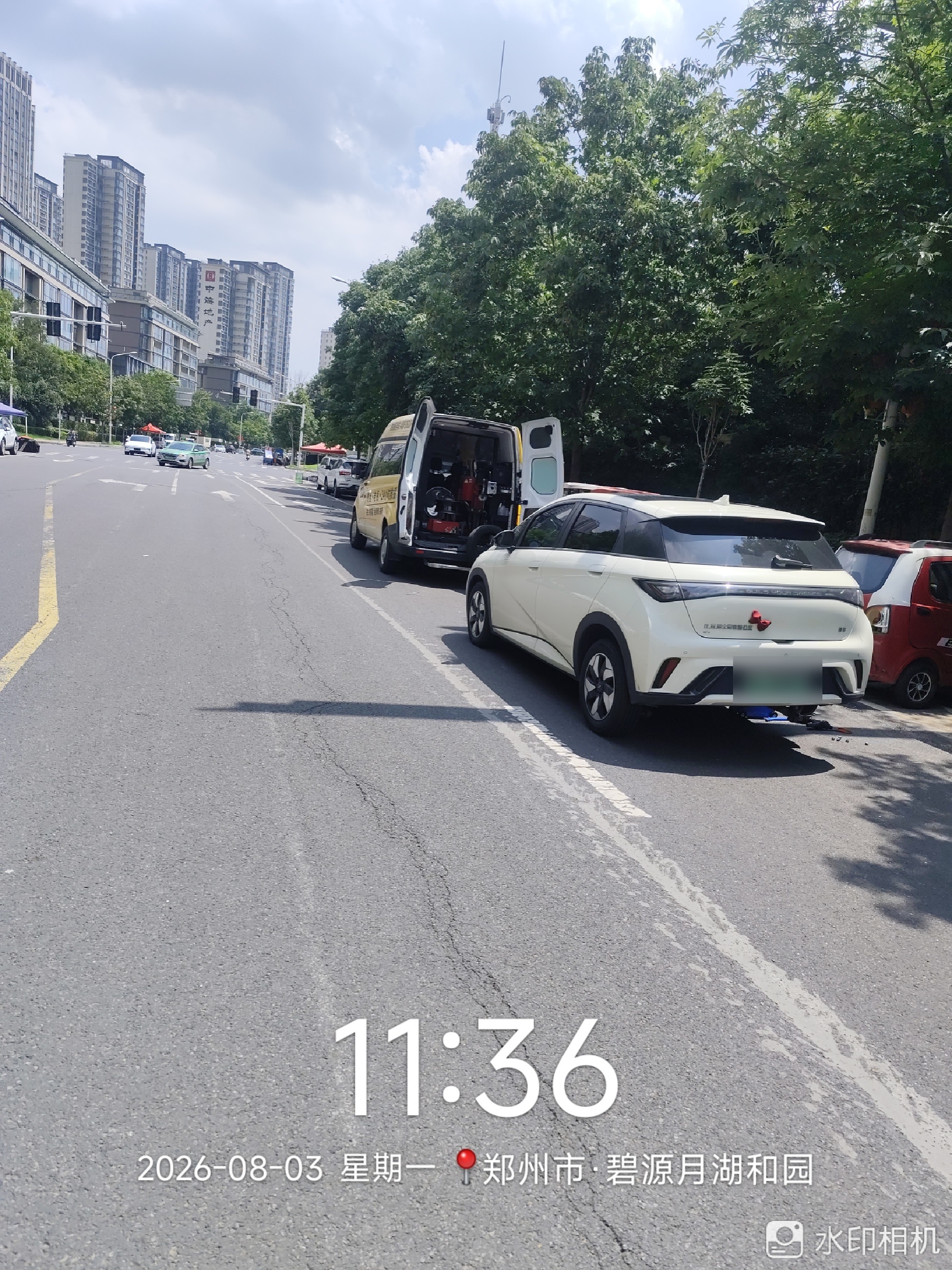 兔师傅郑州碧源月湖和园轮胎扎钉救援(图1)