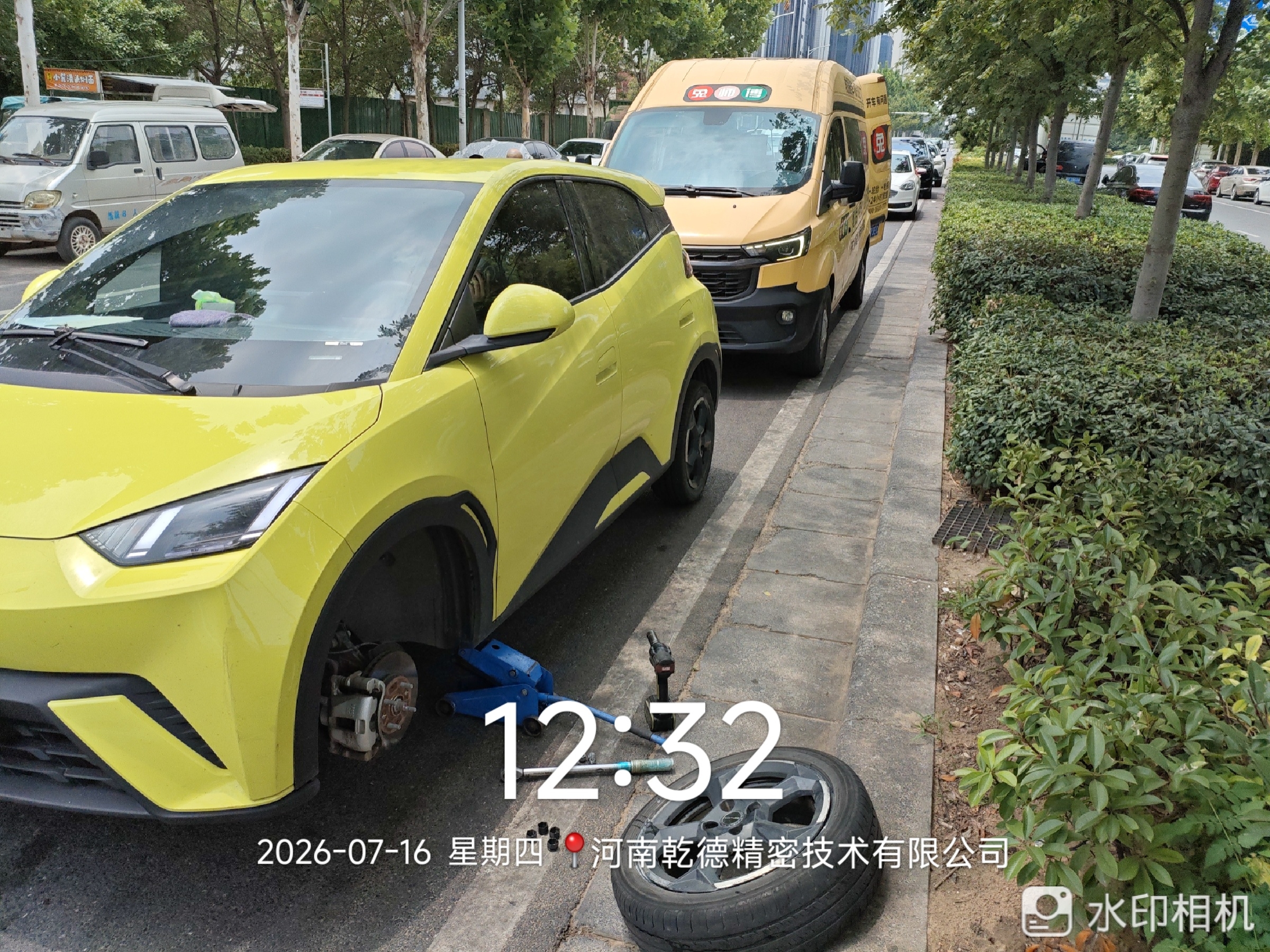 兔师傅郑州乾德精密轮胎爆胎救援(图1)